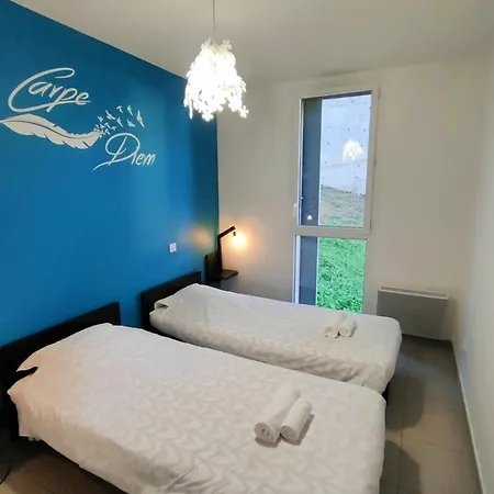 Apartman With Pool Air Conditioning Wifi And Garage *