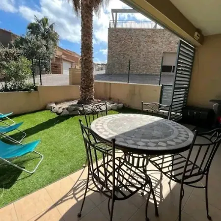 Apartment With Pool Air Conditioning Wifi And Garage Collioure