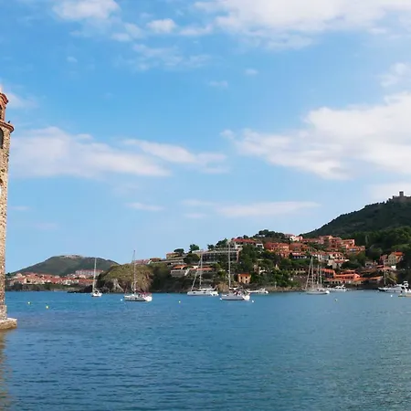 With Pool Air Conditioning Wifi And Garage