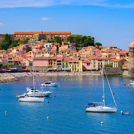 With Pool Air Conditioning Wifi And Garage Appartement *